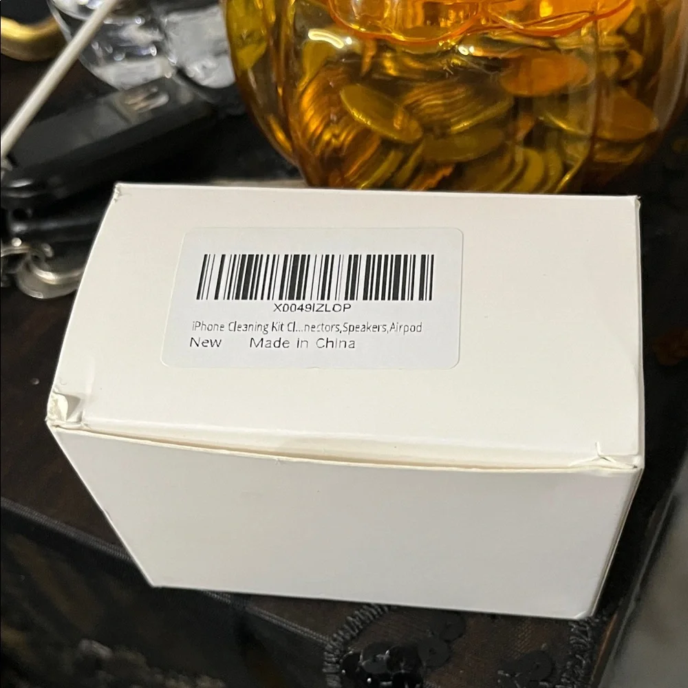 Black Phone Cleaning Kit